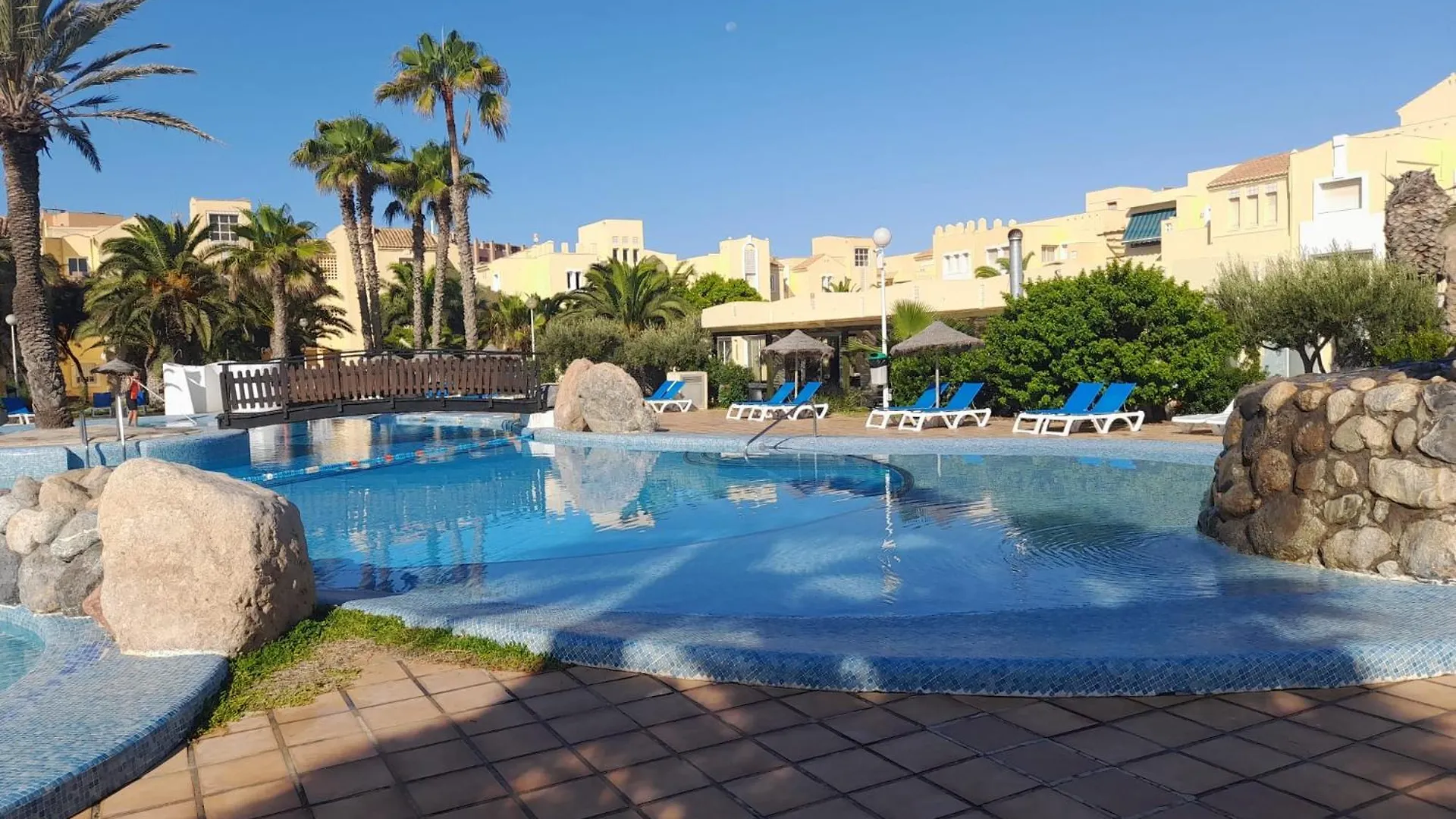 Location Residence Moguima Roquetas De Mar